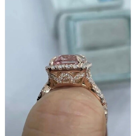 Pink Emerald cut Gemstone Ring in Rose Gold alloy setting- size 8 - Picture 6 of 8